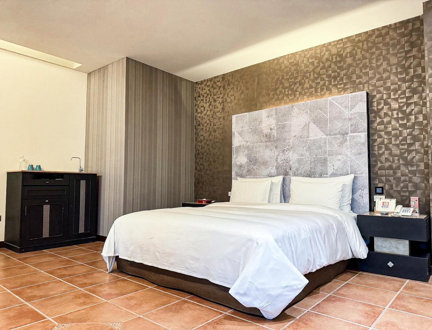 All-Ur Boutique Motel -Chia Yi Branch Ťia-i Exteriér fotografie