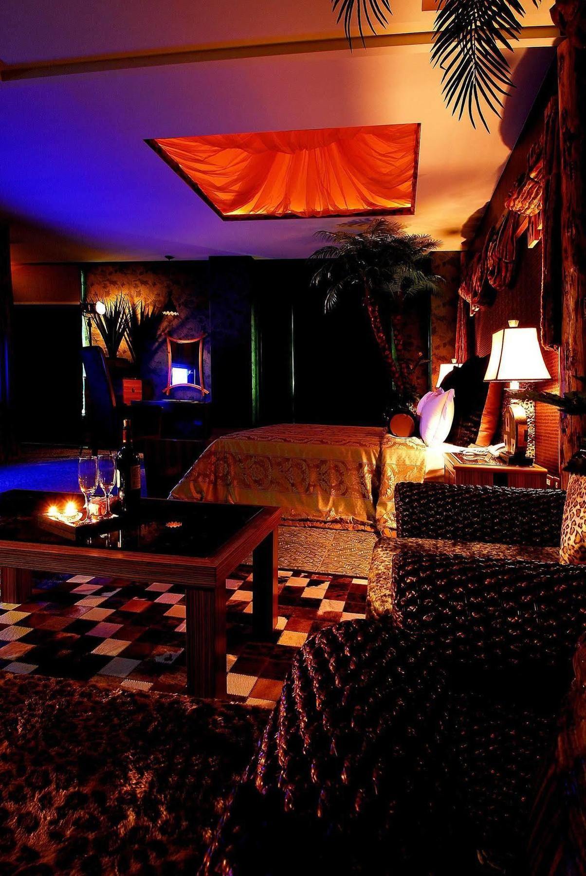 All-Ur Boutique Motel -Chia Yi Branch Ťia-i Exteriér fotografie
