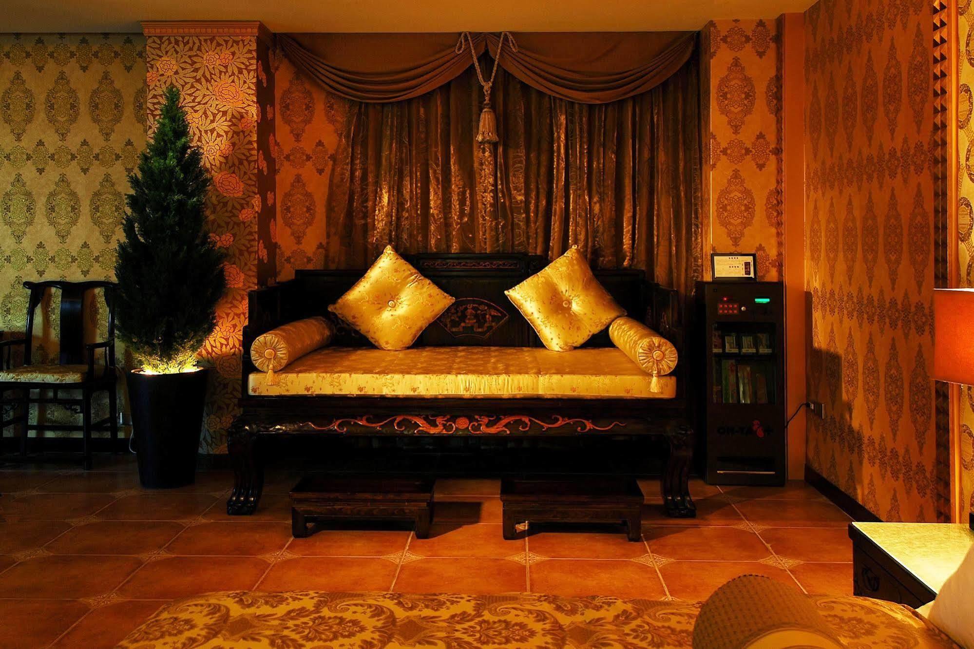 All-Ur Boutique Motel -Chia Yi Branch Ťia-i Exteriér fotografie